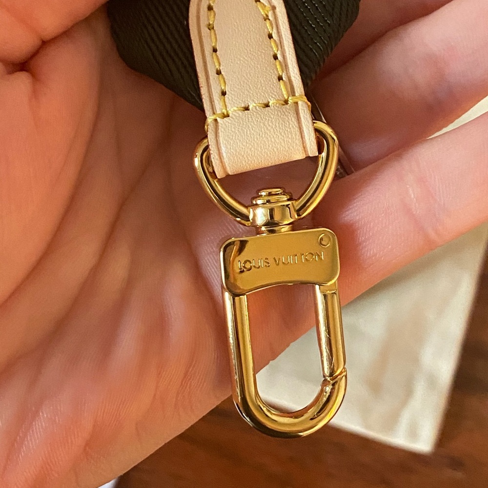 ‼️SOLD‼️Louis Vuitton Khaki Strap Multipochette - Picture 6 of 11